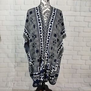French Connection S/M stretch knit cape geo print
